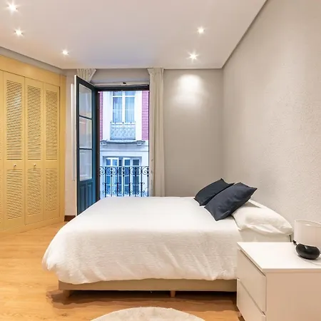 Apartamento Apartamento Travesia Uribitarte